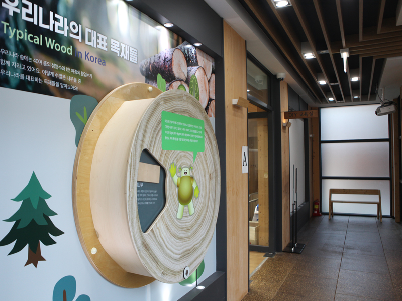 복도 사진